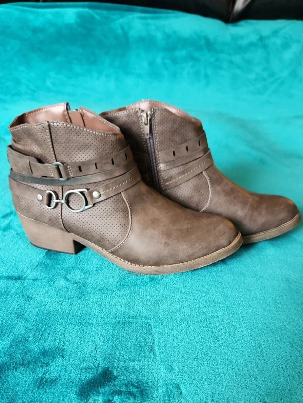 Jellypop Brown Ankle Booties with Decorative Straps and Hardware - Size 10
